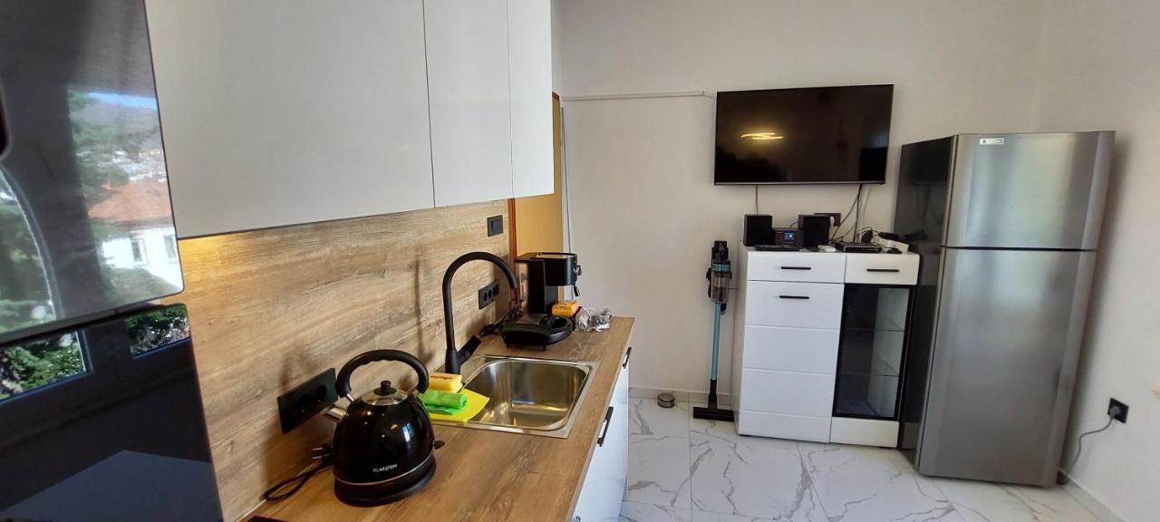 Apartman Perunika 塞尔瑟 外观 照片