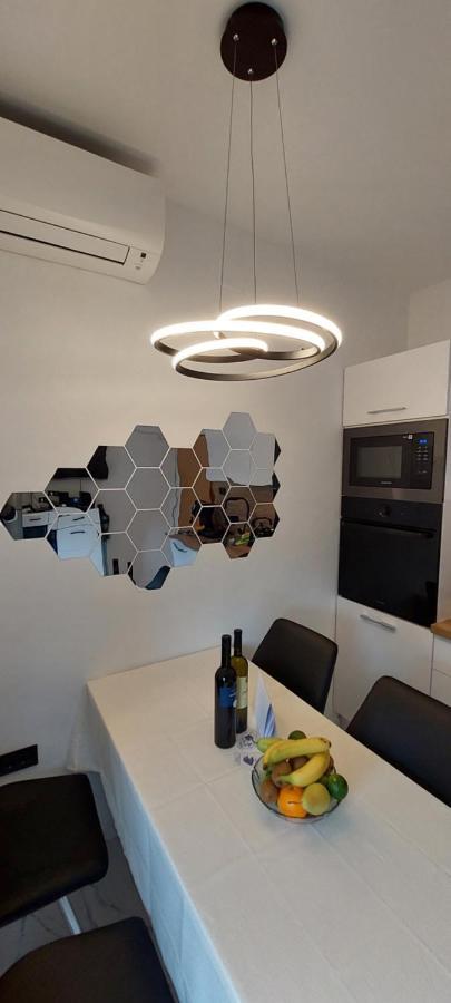 Apartman Perunika 塞尔瑟 外观 照片