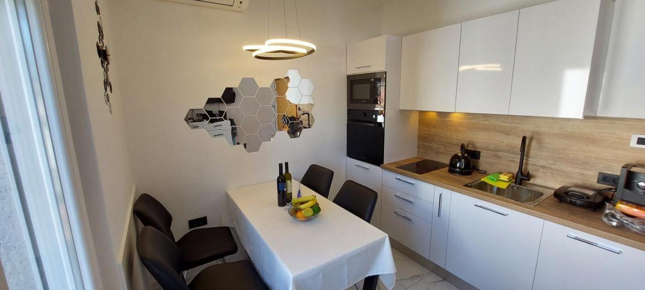 Apartman Perunika 塞尔瑟 外观 照片