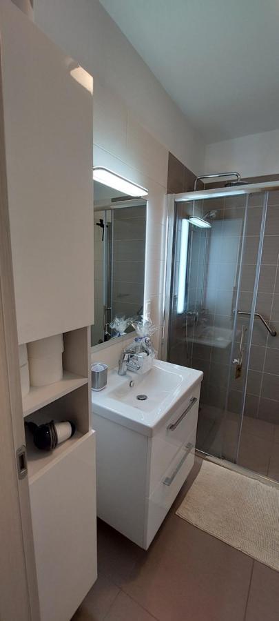 Apartman Perunika 塞尔瑟 外观 照片